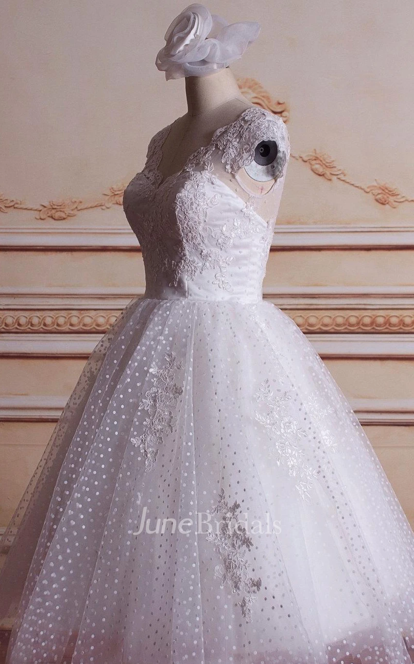 Ball Gown Tea-Length Tulle Lace Satin Weddig Dress