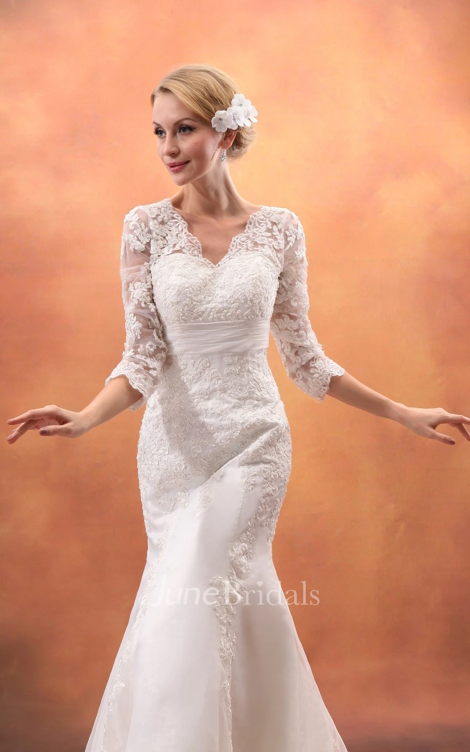 3 4 Sleeved Trumpet Gown With Lace Illusion Bodice