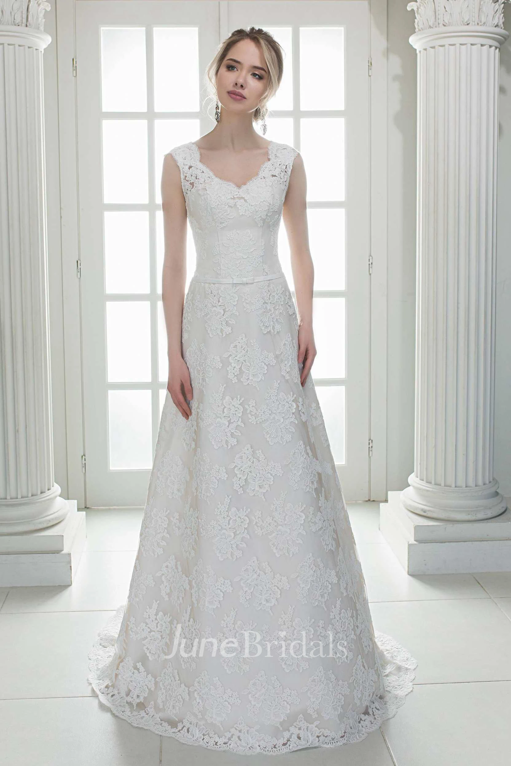 Sweetheart Criss-Cross Ruched Tulle A-Line Wedding Dress With