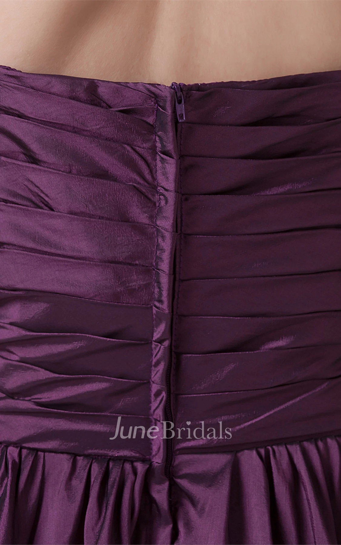 sweetheart knee-length criss-cross dress with pleats and flower