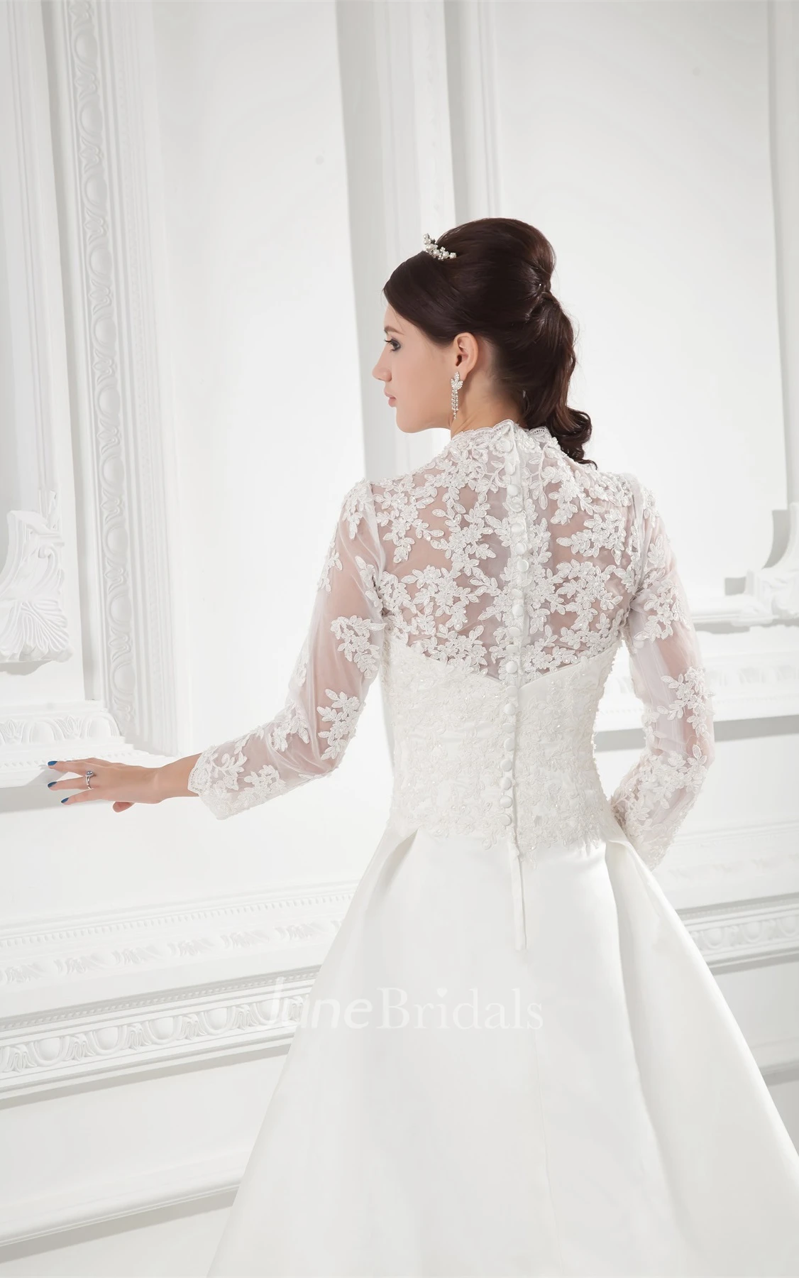 scalloped-neck plunged ball lace gown with illusion long sleeves