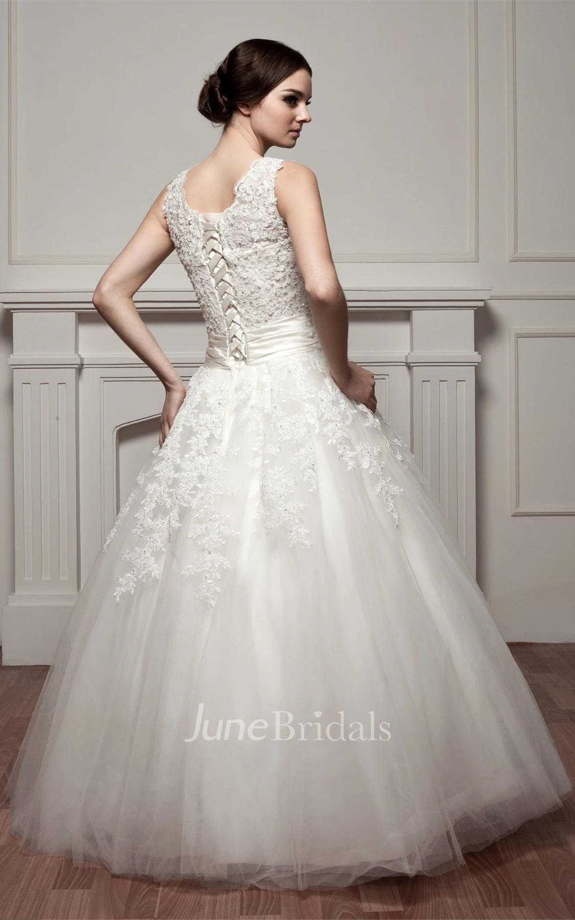 Bateau-Neck Sleeveless Ball Gown with Appliques and Tulle Overlay