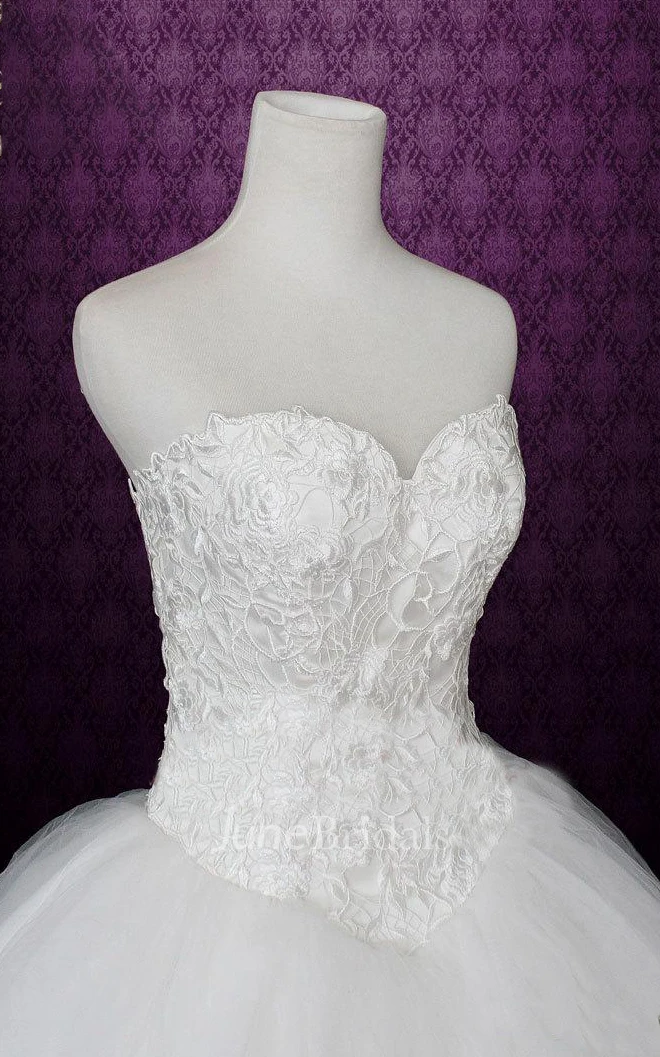 Sweetheart Drop Waist Long Tulle Wedding Dress With Button Back