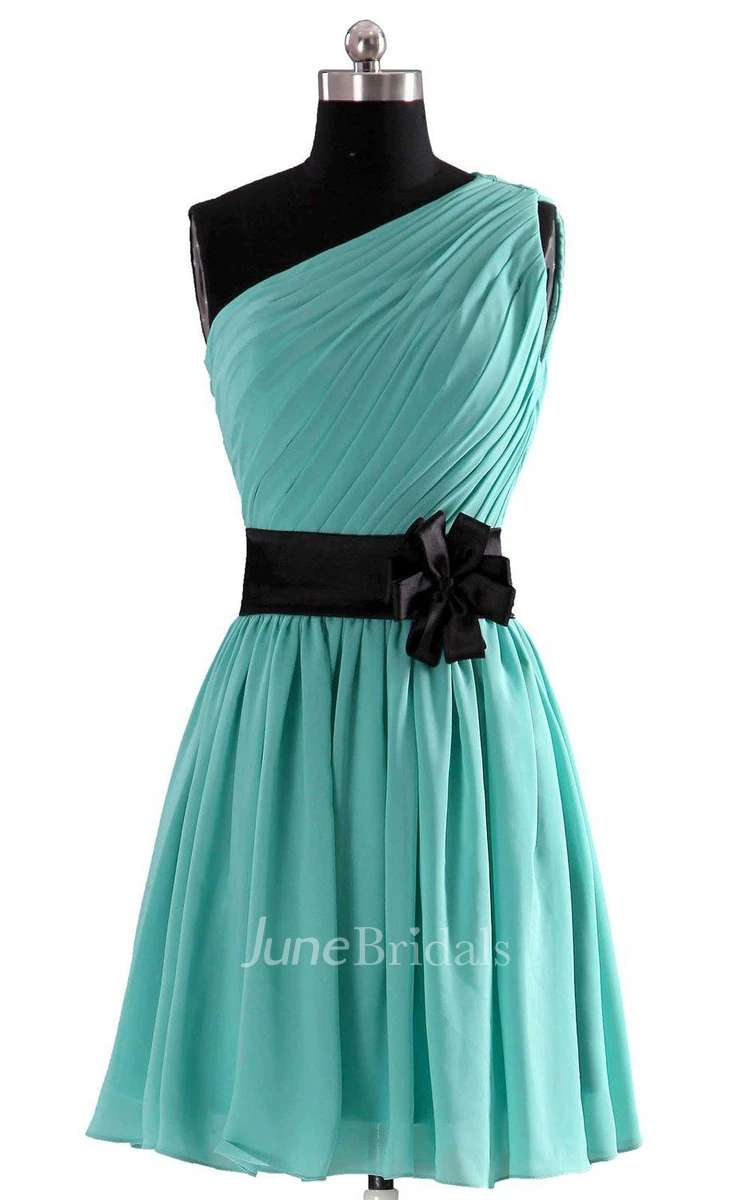 Modern One-shoulder Short Dress With Floral Belt