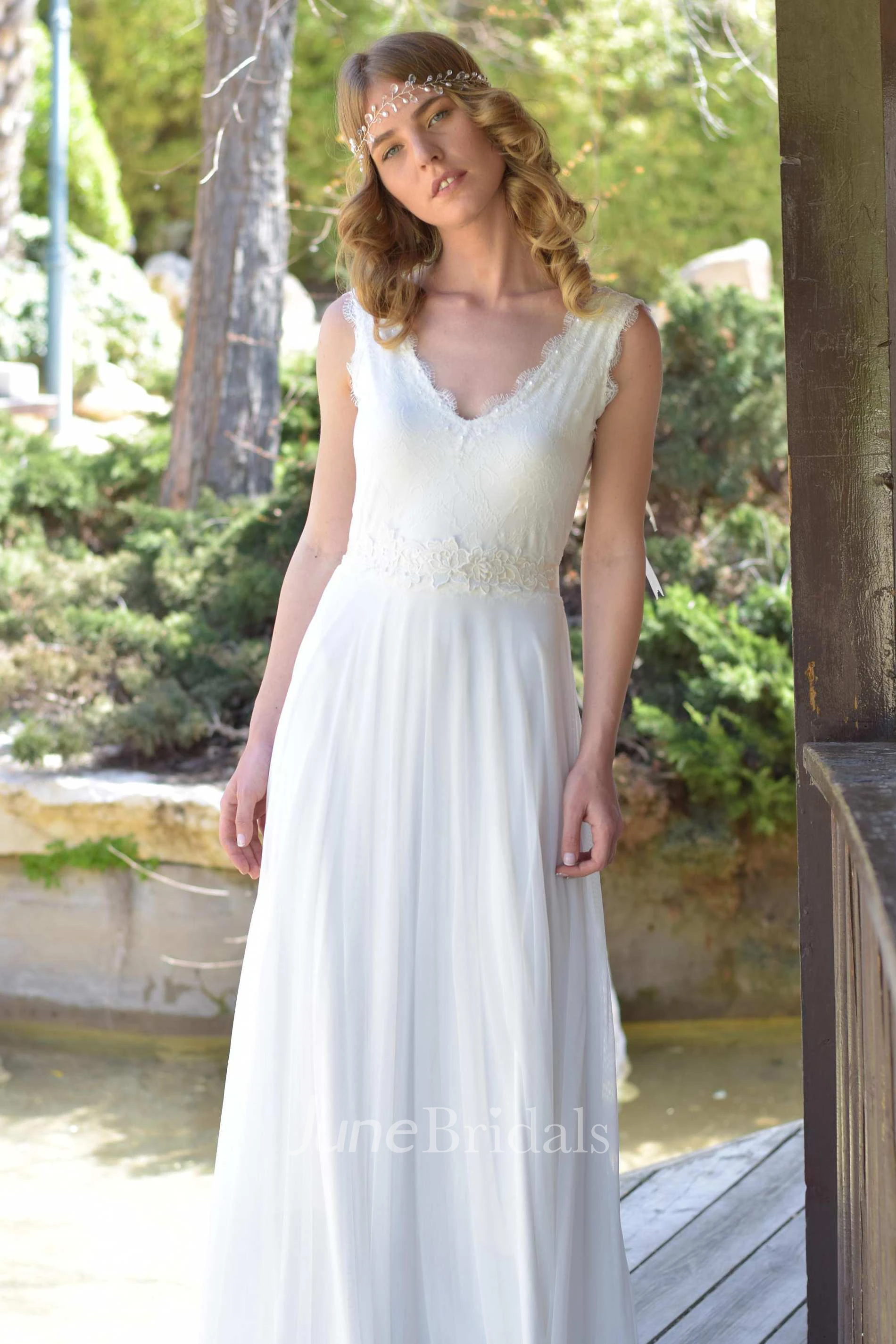 Plunged Sleeveless Chiffon Lace Wedding Dress With Bow And Deep-V Back