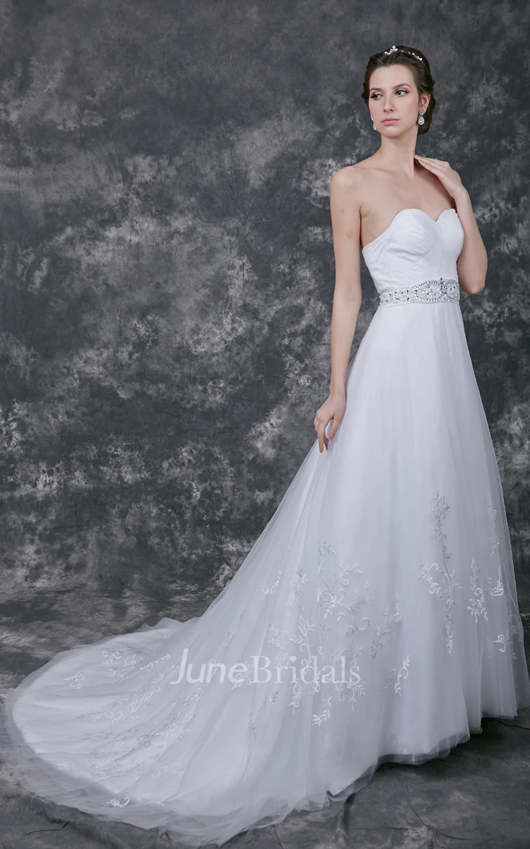 Sleeveless A-line Lace Applique Tulle Gown With Beaded Belt