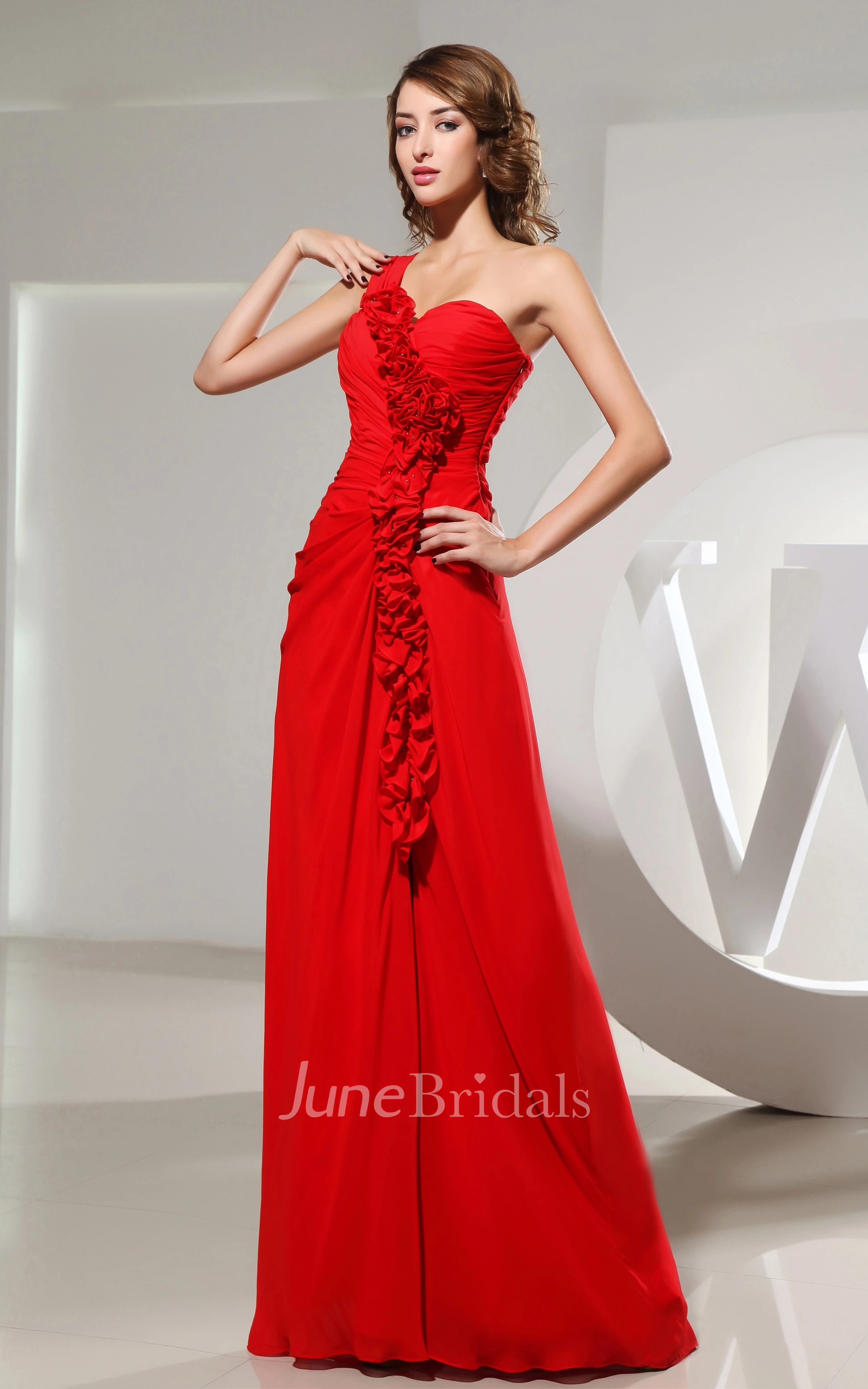 Flamboyant Sleeveless Chiffon Dress With Flower and Ruching