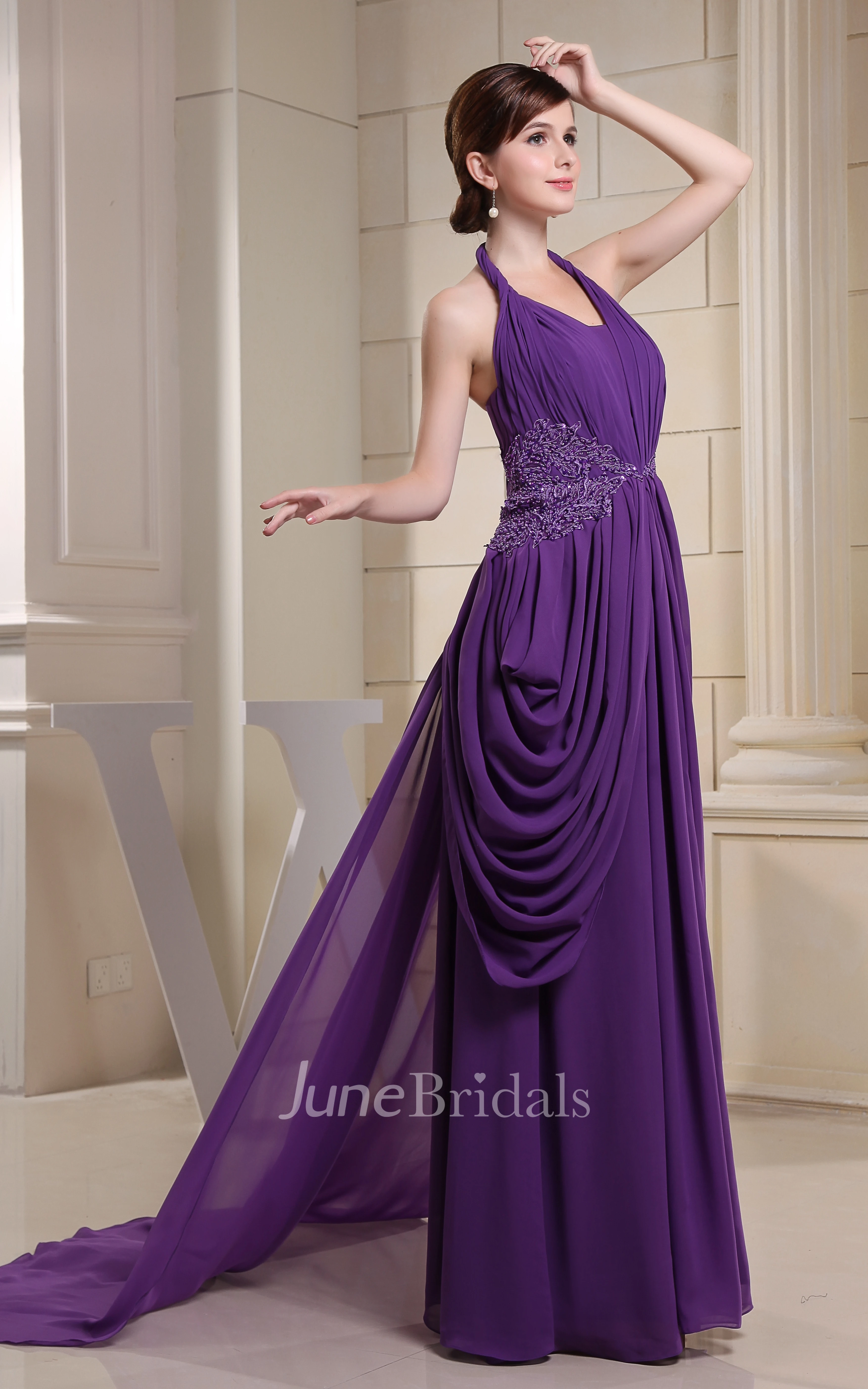 Chiffon Pleated Floor-Length Dress With Halter and Applique
