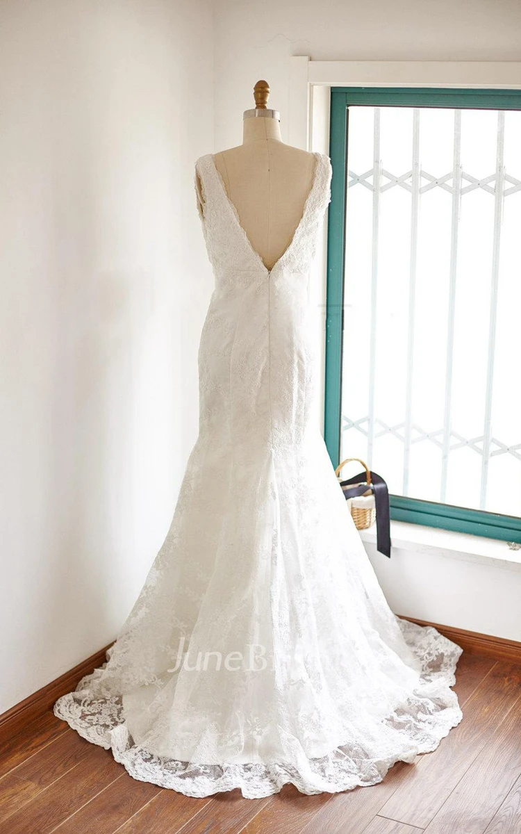 Trumpet V-Neck Lace Satin Weddig Dress With Low-V Back