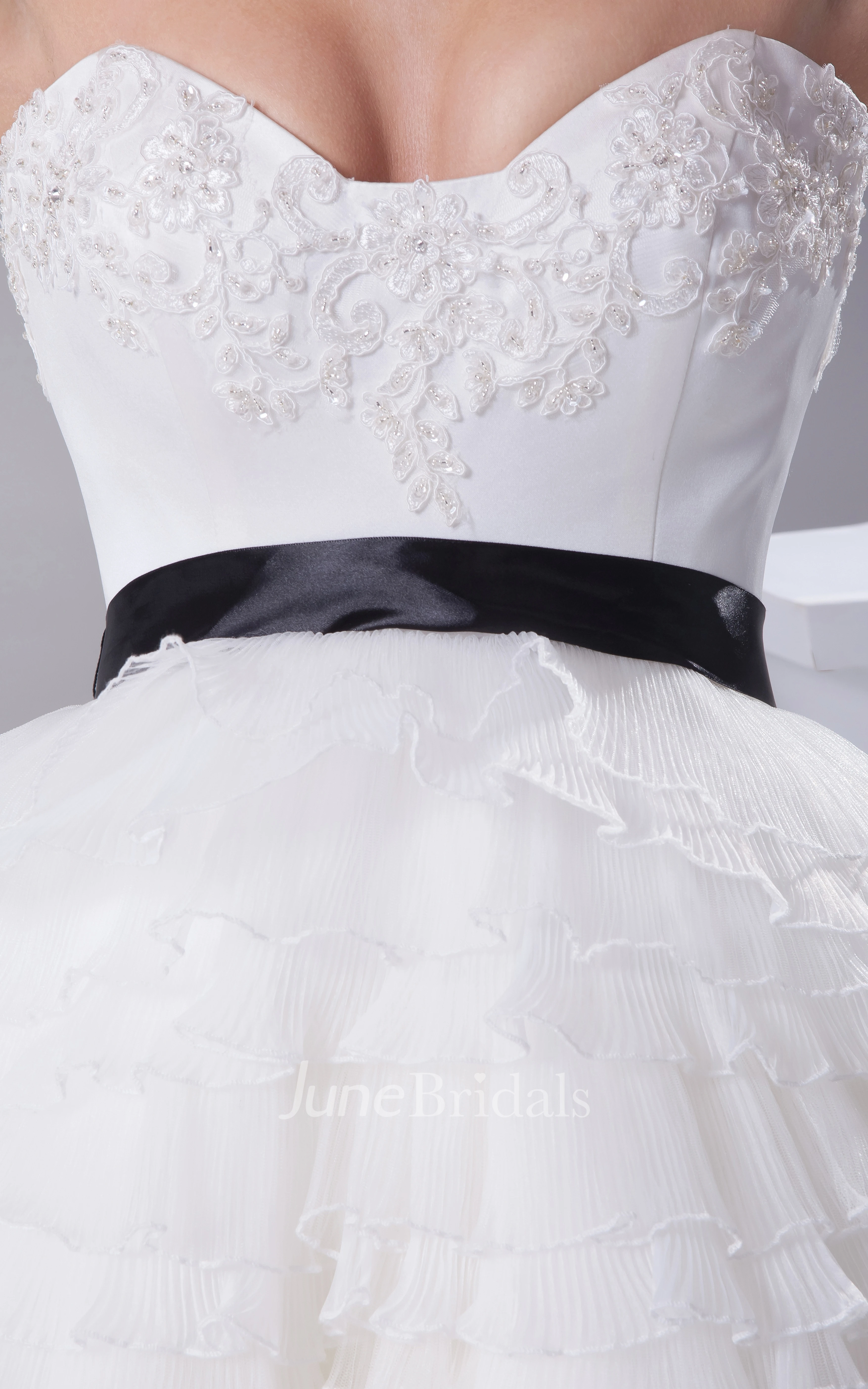 Sweetheart High-Low A-Line Dress With Tiers and Appliques