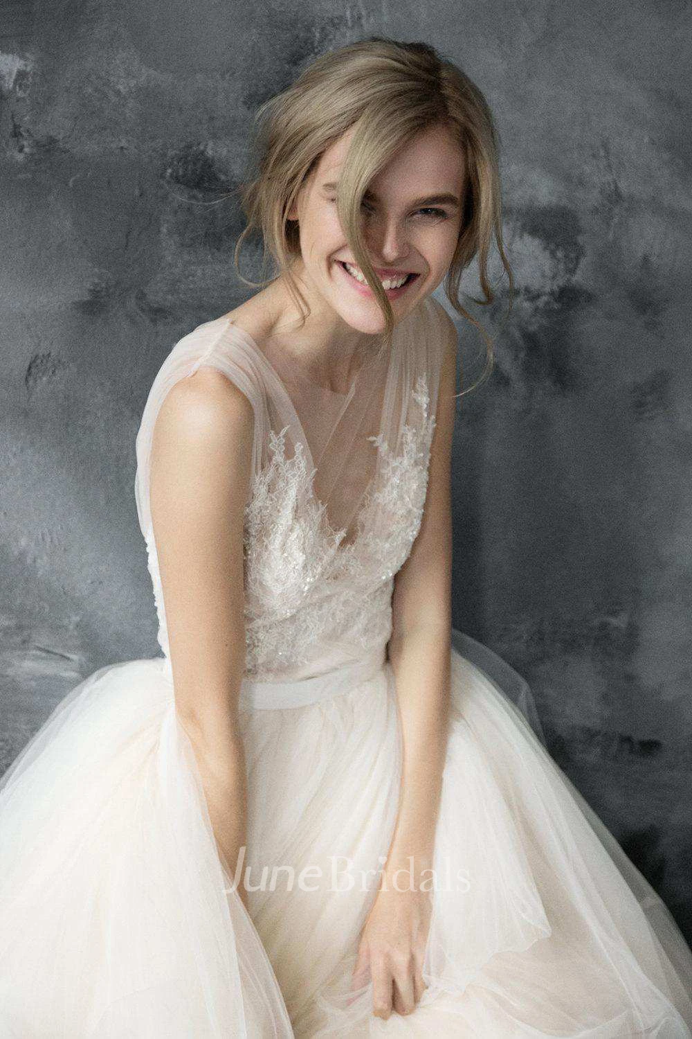 Plunged Sleeveless A-Line Tulle Ball Gown With Lace And Court Train