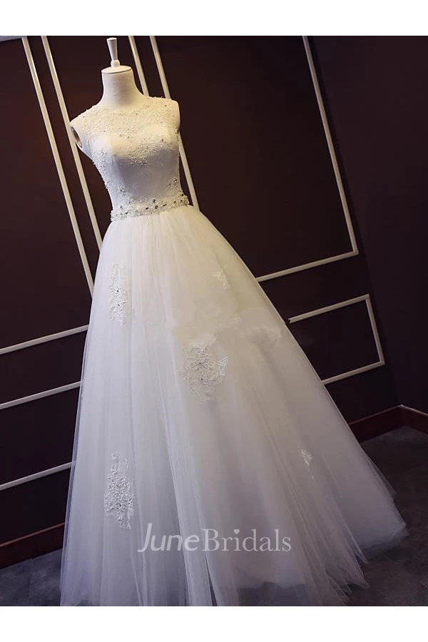 Elegant Sleeveless Lace Wedding Dress Tulle Floor Length