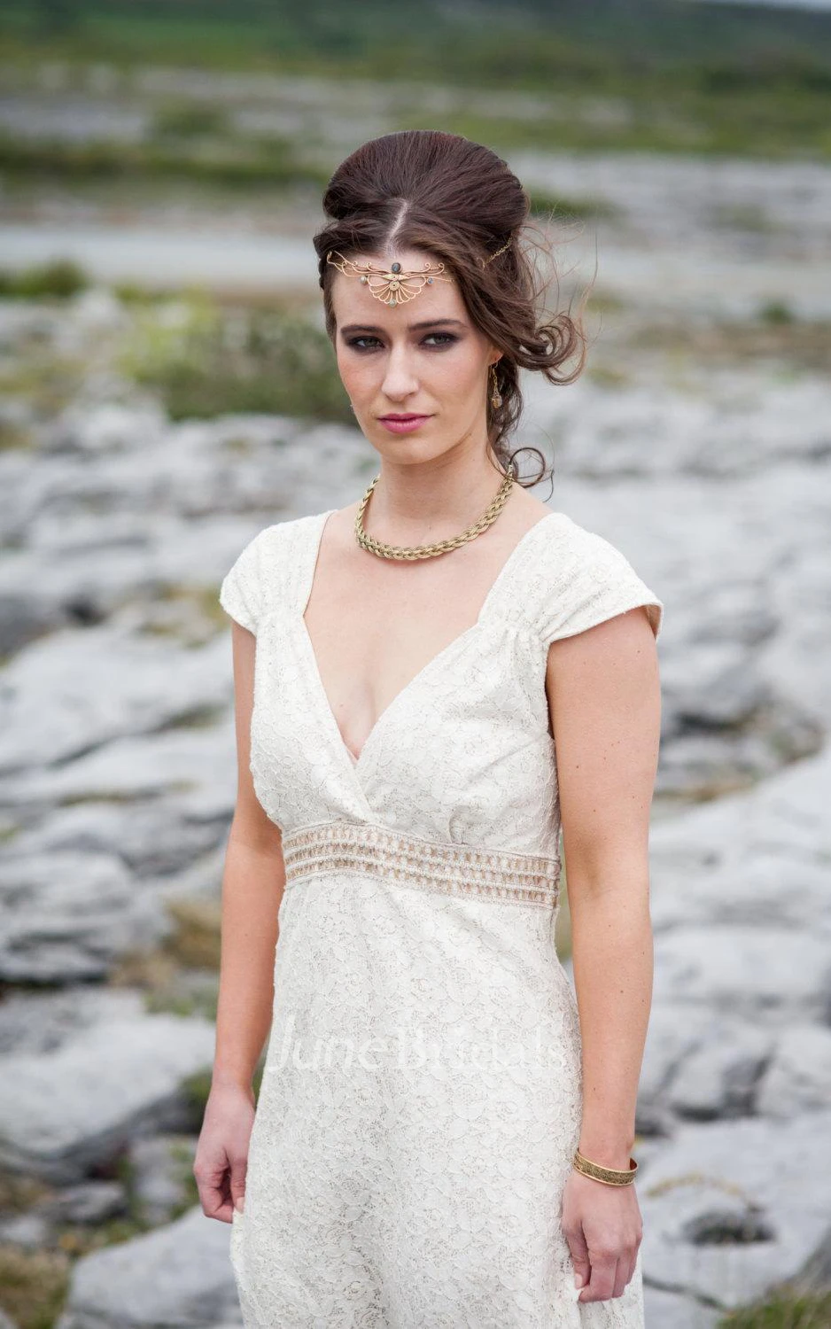 V-Neck Cap Sleeve A-Line Lace Wedding Dress With Beading