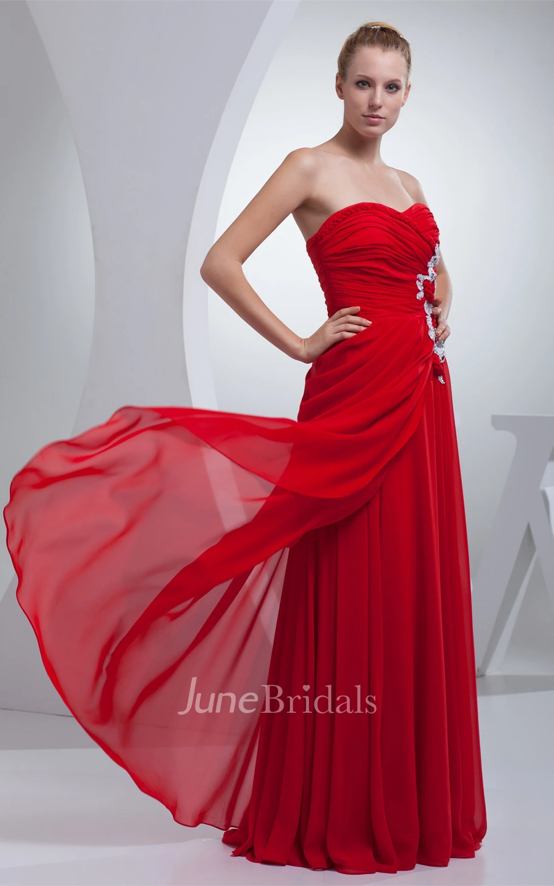 Sweetheart Criss-Cross Floor-Length Dress with Pleated and Appliques