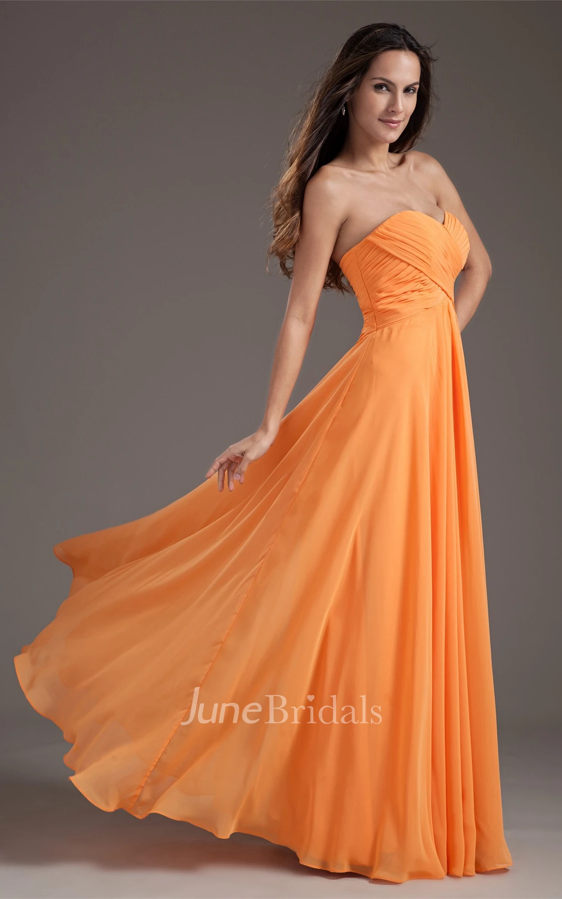 Sweetheart Criss-Cross Chiffon Maxi Gown with Pleats