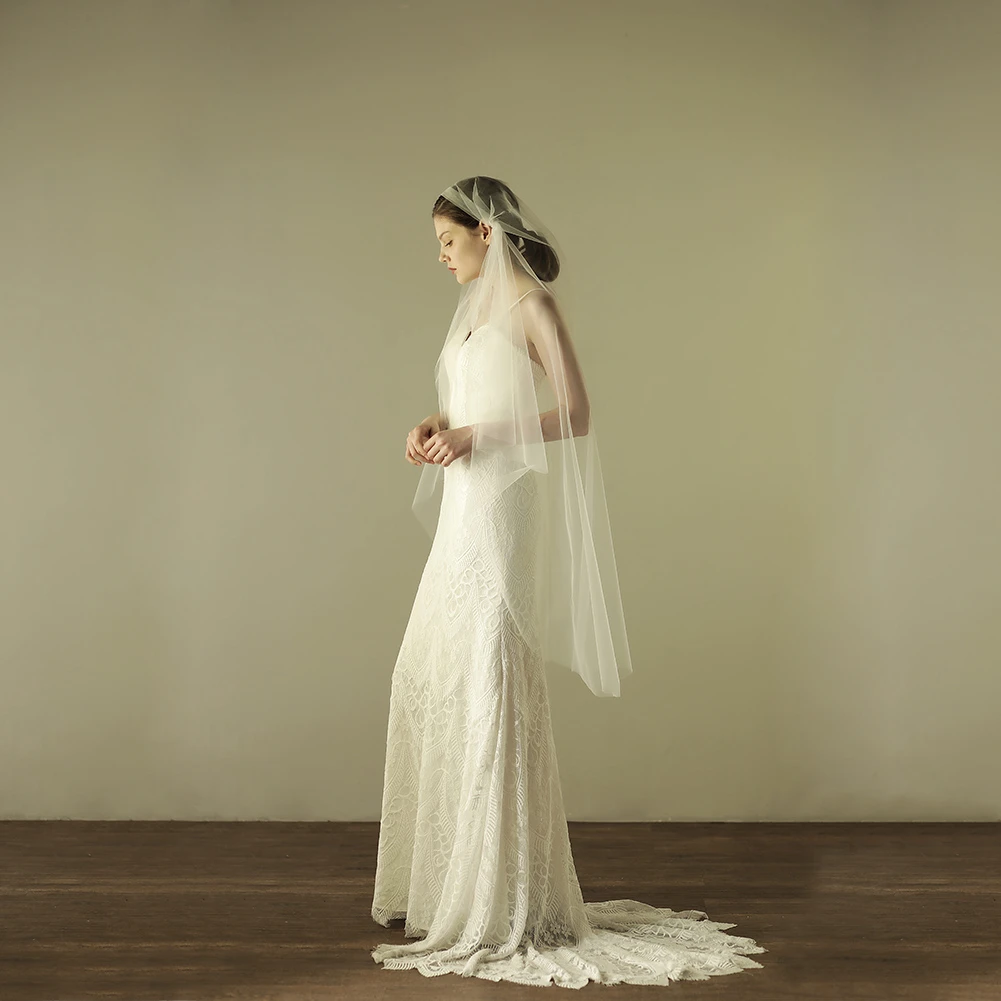 Soft Tulle Single Tier Fingertip Veil