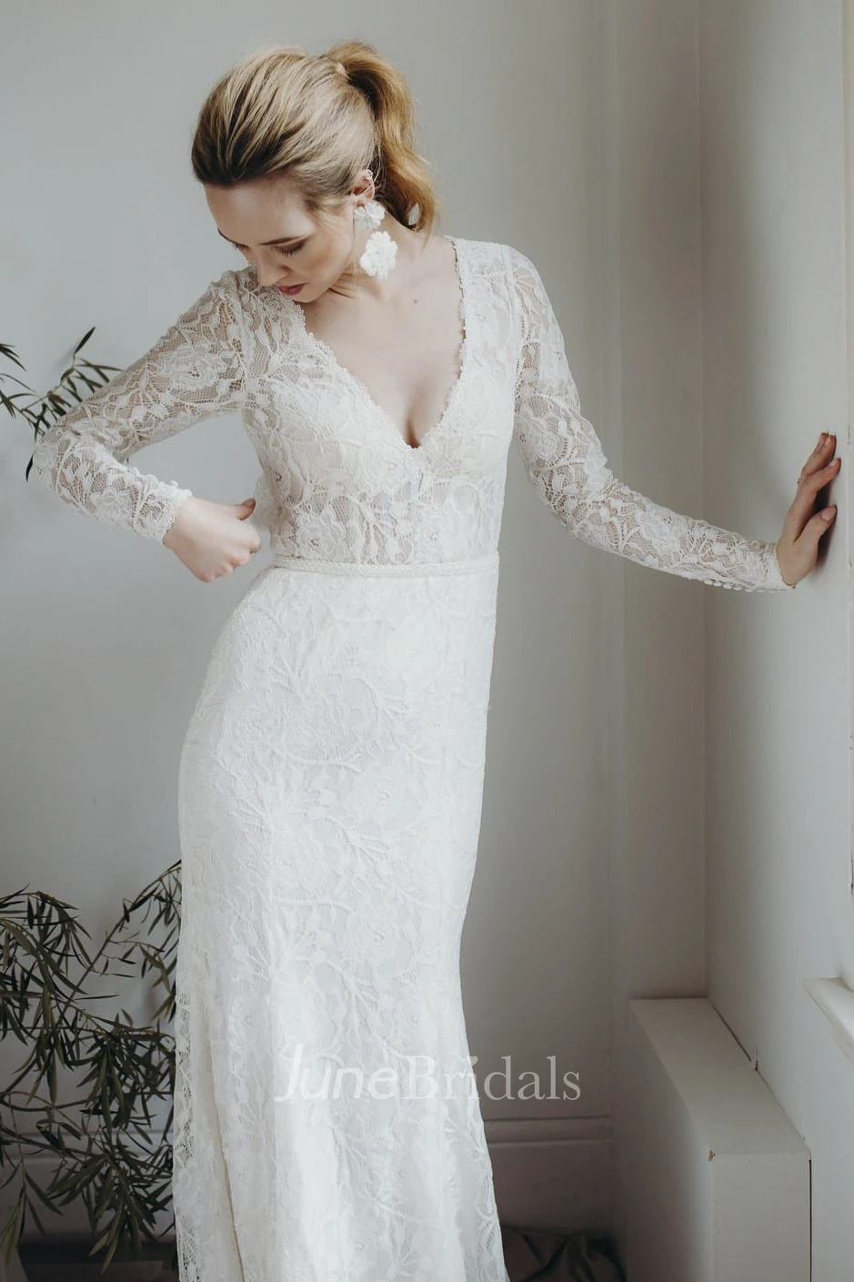 Lace Plunging V-neck Sexy Sheath Bridal Gown With Long Sleeves And Keyhole Back