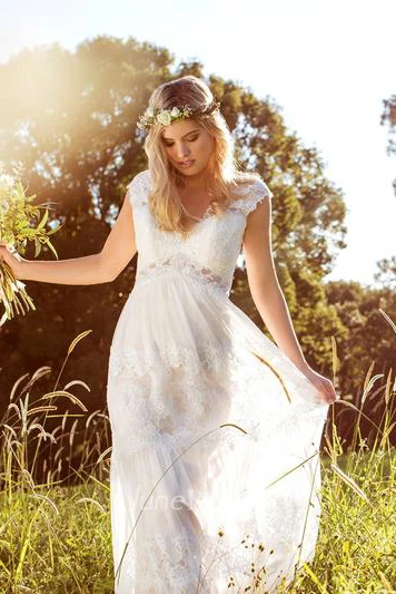 Elegant Boho Country Beach V-Neck Long Cap-Sleeve Appliqued Lace&Chiffon Barn Warm Wedding Dress with Sweep Train