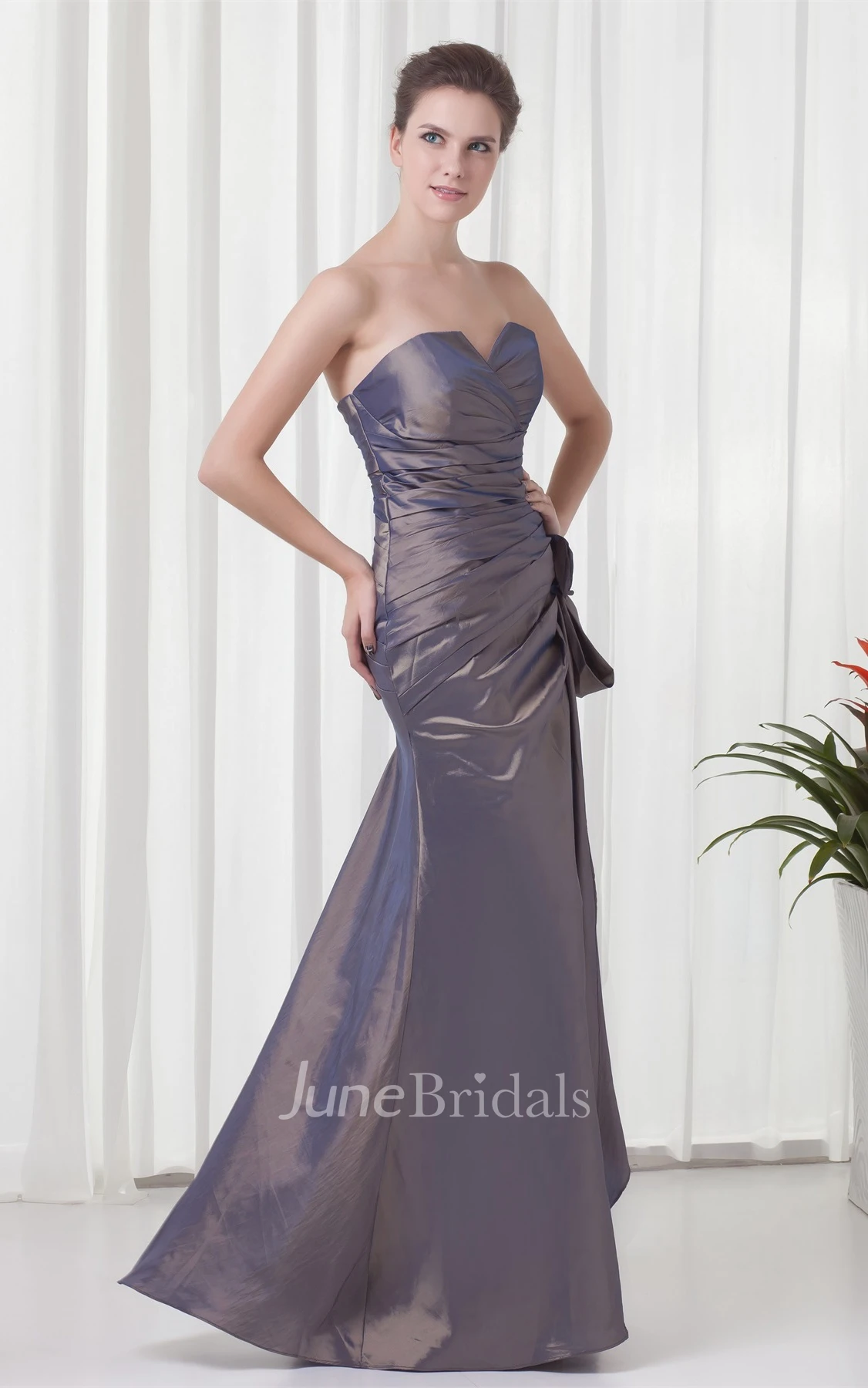 sleeveless sheath notched dress with draping and flower