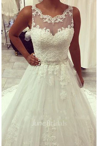 Elegant Illusion Tulle Lace Appliques Wedding Dress Zipper Button Back