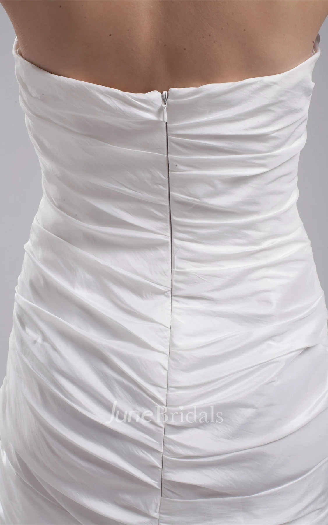 Sleeveless Ruched Mermaid Dress with Ruffled Neckline