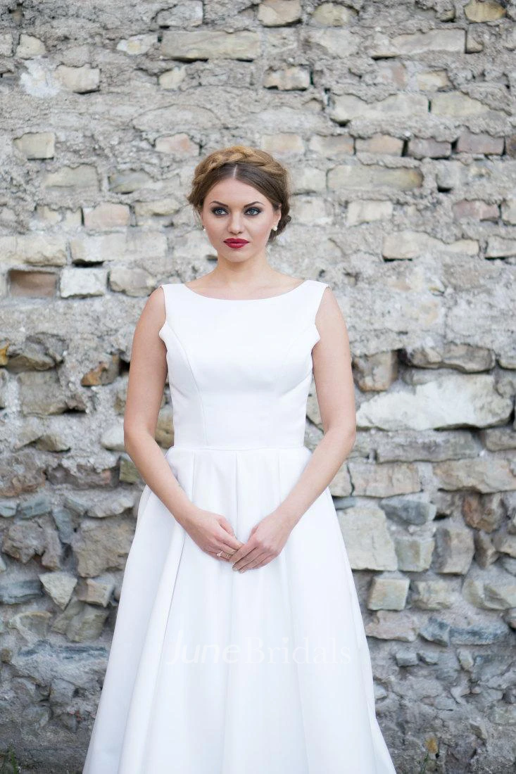 Bateau Neck Sleeveless A-Line Satin Wedding Dress With Pleats