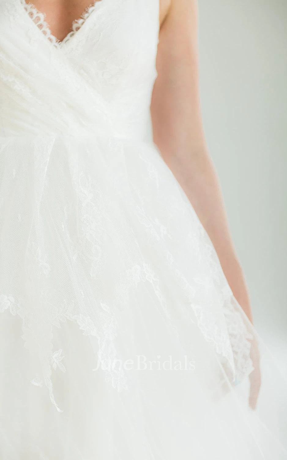 Ball Gown V-Neck Lace Satin Weddig Dress