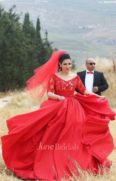 Modern Half Sleeve Red Wedding Dress Lace Sweep Train