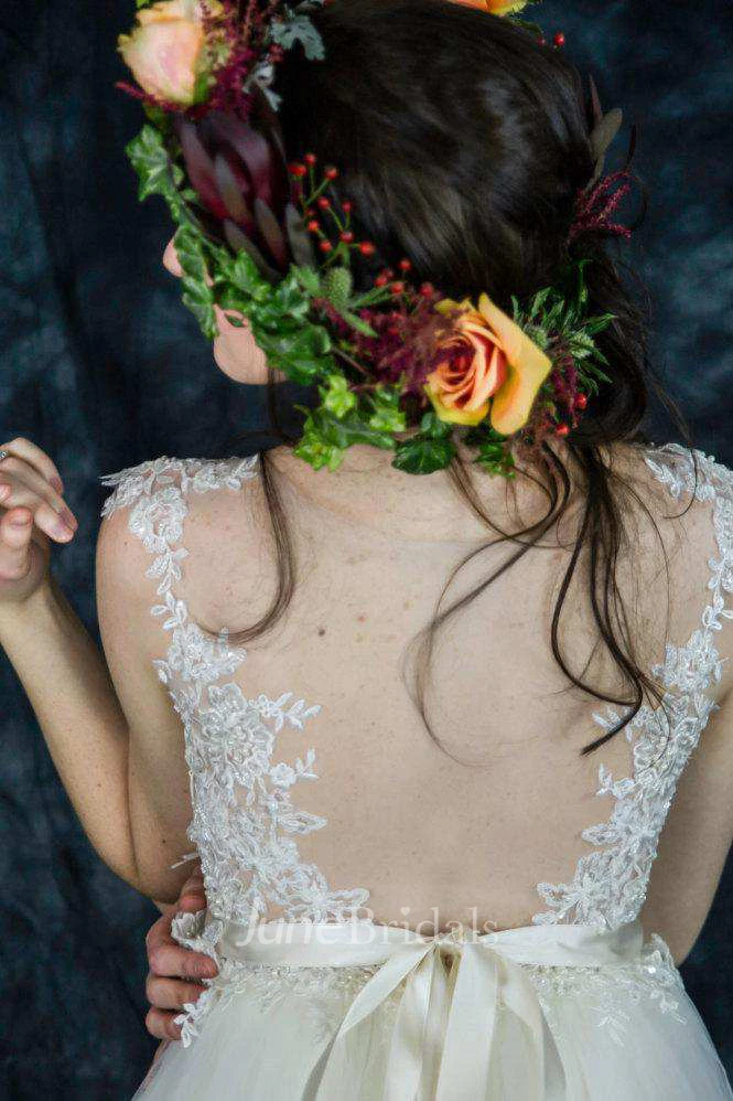 Tulle Satin Beaded Sash Ribbon Lace Backless Zipper Wedding Dress