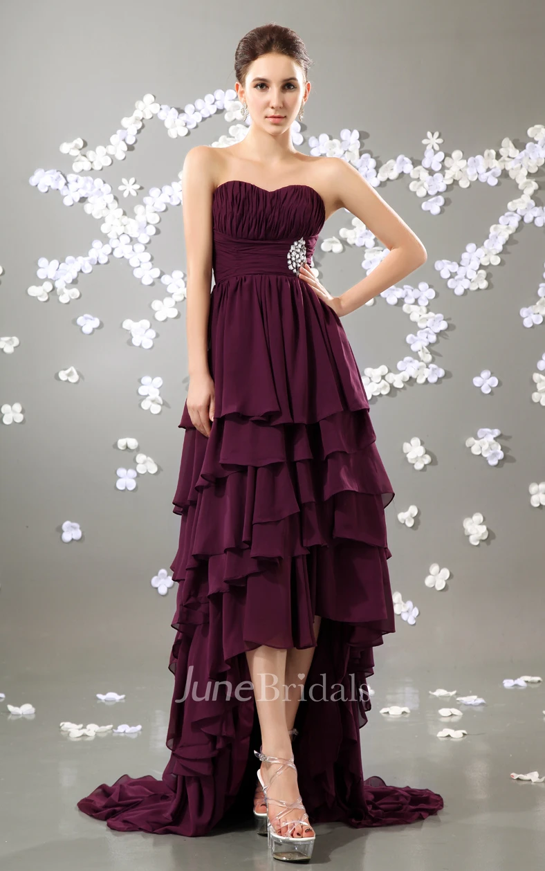 Modern Sweetheart Sleeveless High-Low Dress With Layers And Broach
