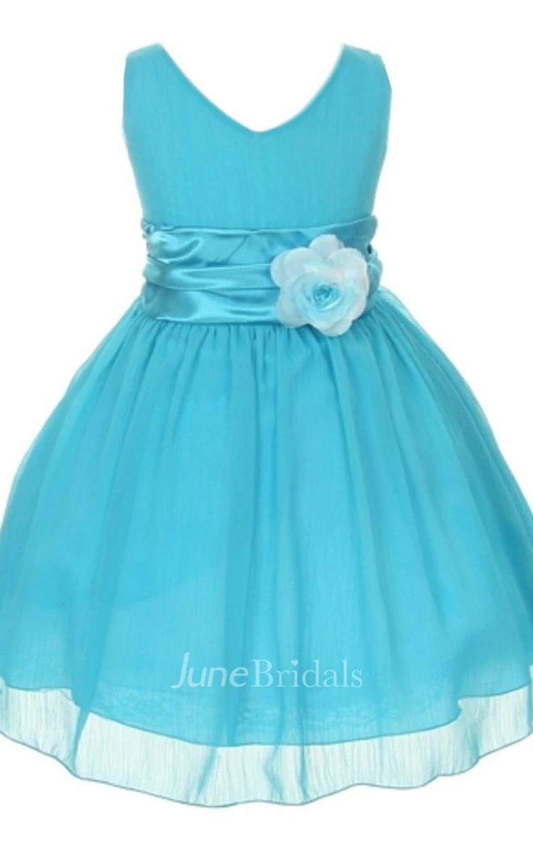 Sleeveless V-neck Dress With Flower and Ruching