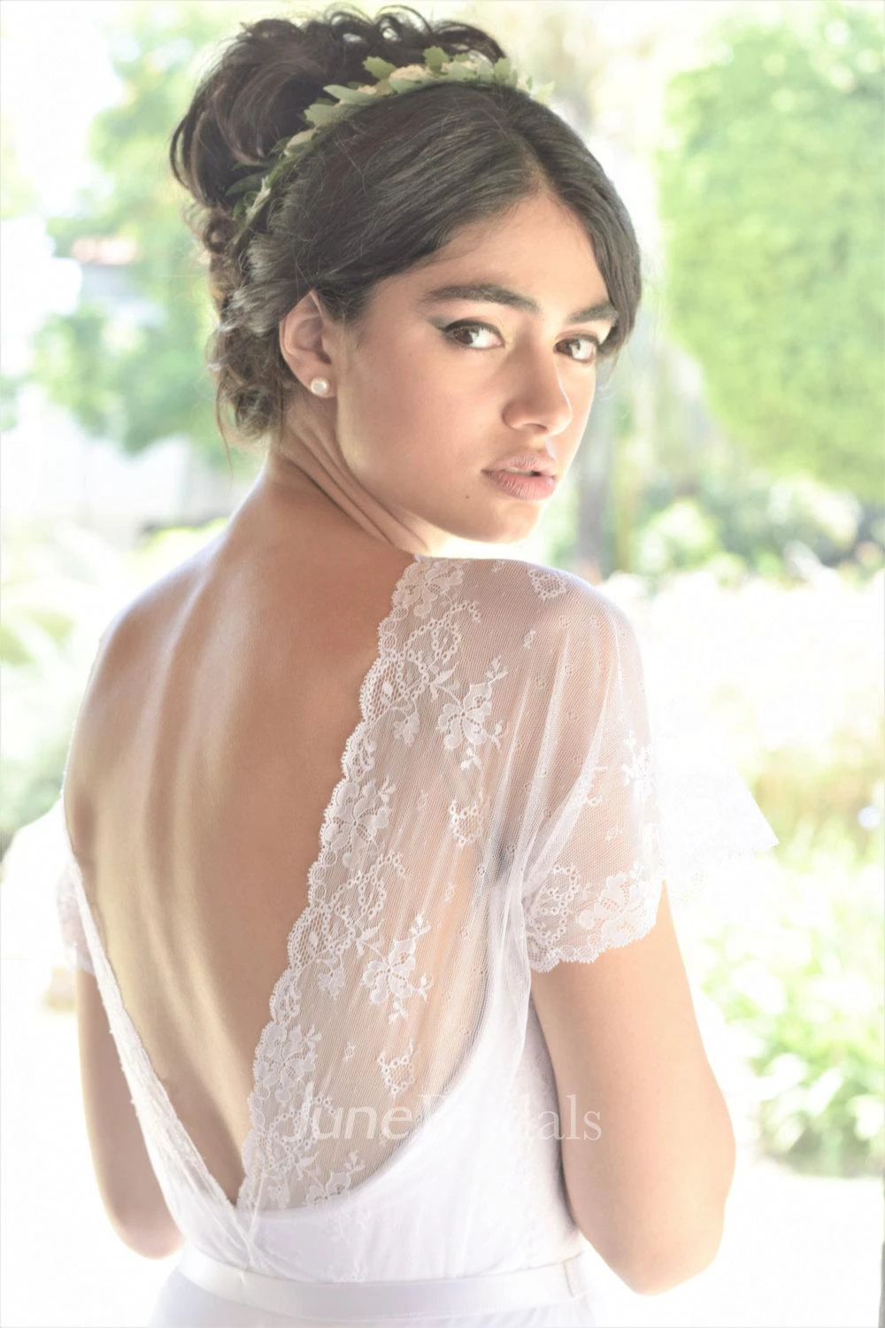 Short Sleeve Lace Chiffon Pleated Wedding Dress With Deep-V Back