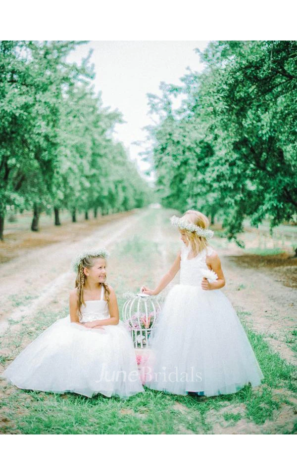 Lovely Tulle Lace White Flower Girl Dress Cross Back
