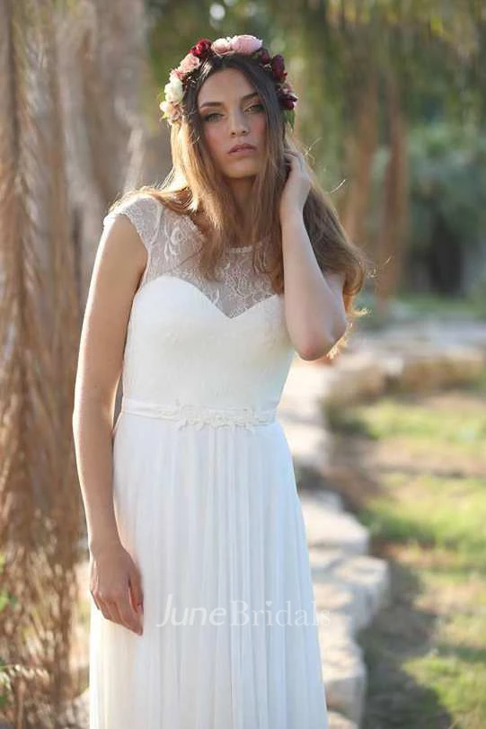 Scoop-Neck Cap-Sleeve Chiffon Pleated Wedding Dress With Keyhole