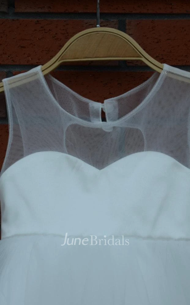 Knee-length Sweetheart Tulle  Dress With Keyhole Back