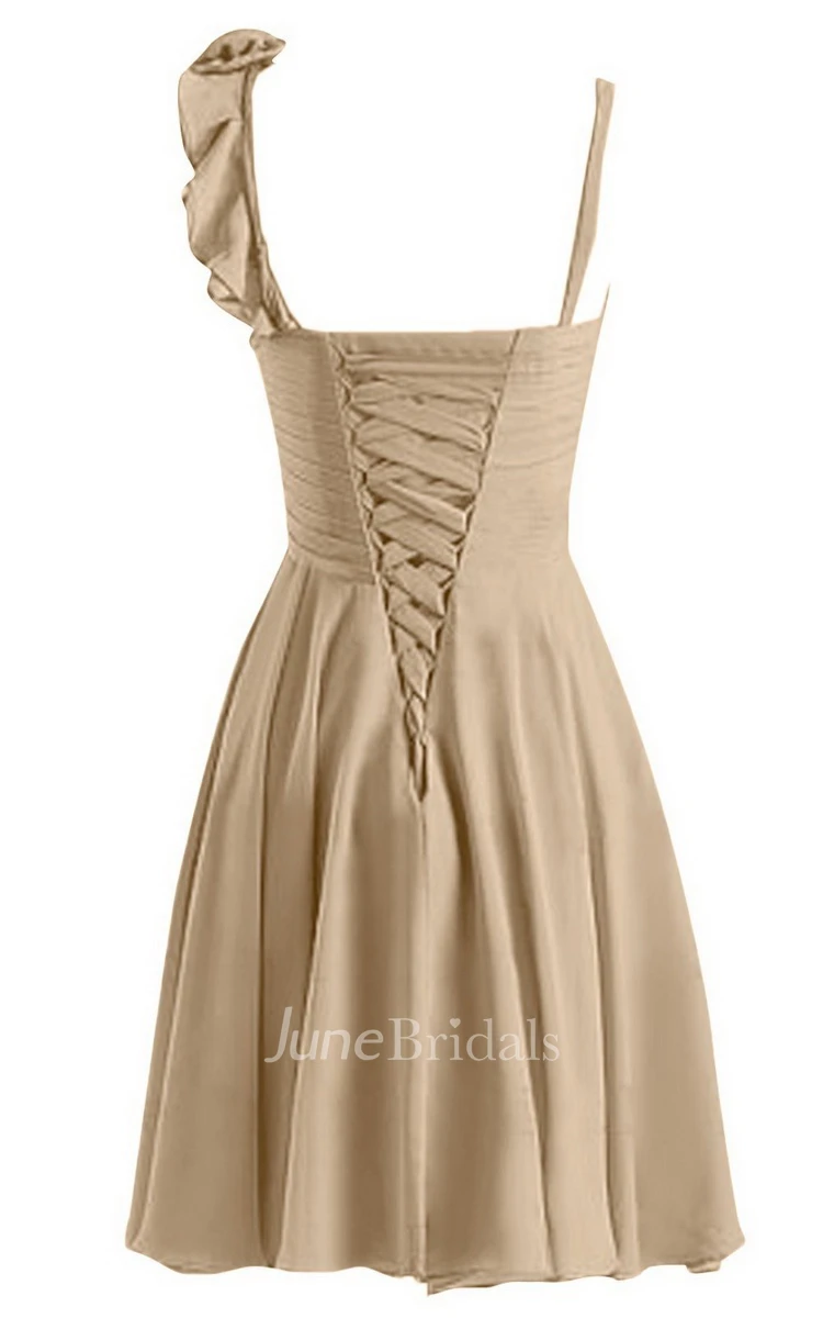 Spaghetti Straps Basque Waist Wedding Dress With 3D-Flower