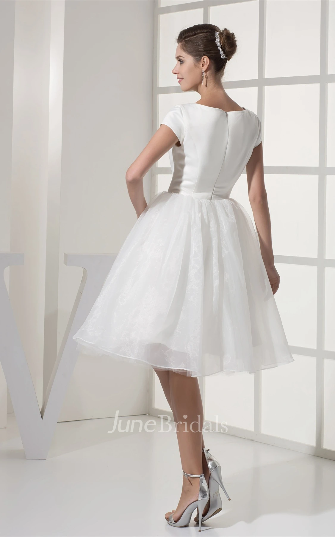 Short-Sleeve A-Line Midi Gown with Pleats