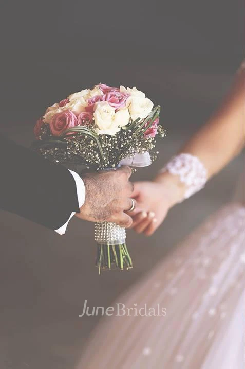 Gorgeous Long Sleeve Beadings Wedding Dresses Tulle Ball Gown