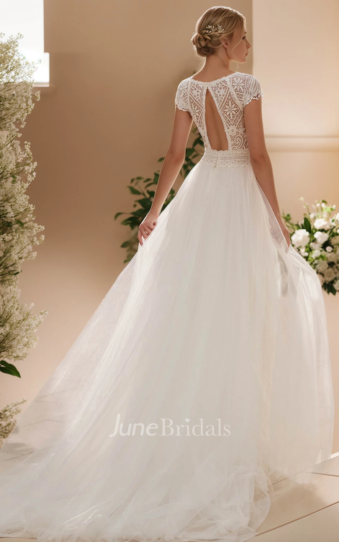 Vintage Elegant A-Line Jewel Neck Lace Tulle Spring Wedding Dress Garden Ethereal Short Sleeve Floor-length Backless Split Front Bridal Gown with Train