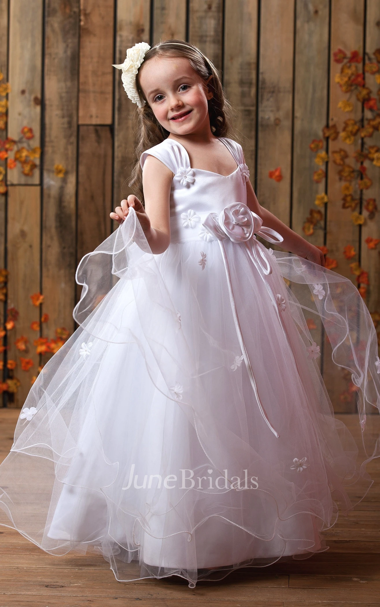 Endearing Strapped Tulle A-Line Flower Girl Dress Bow