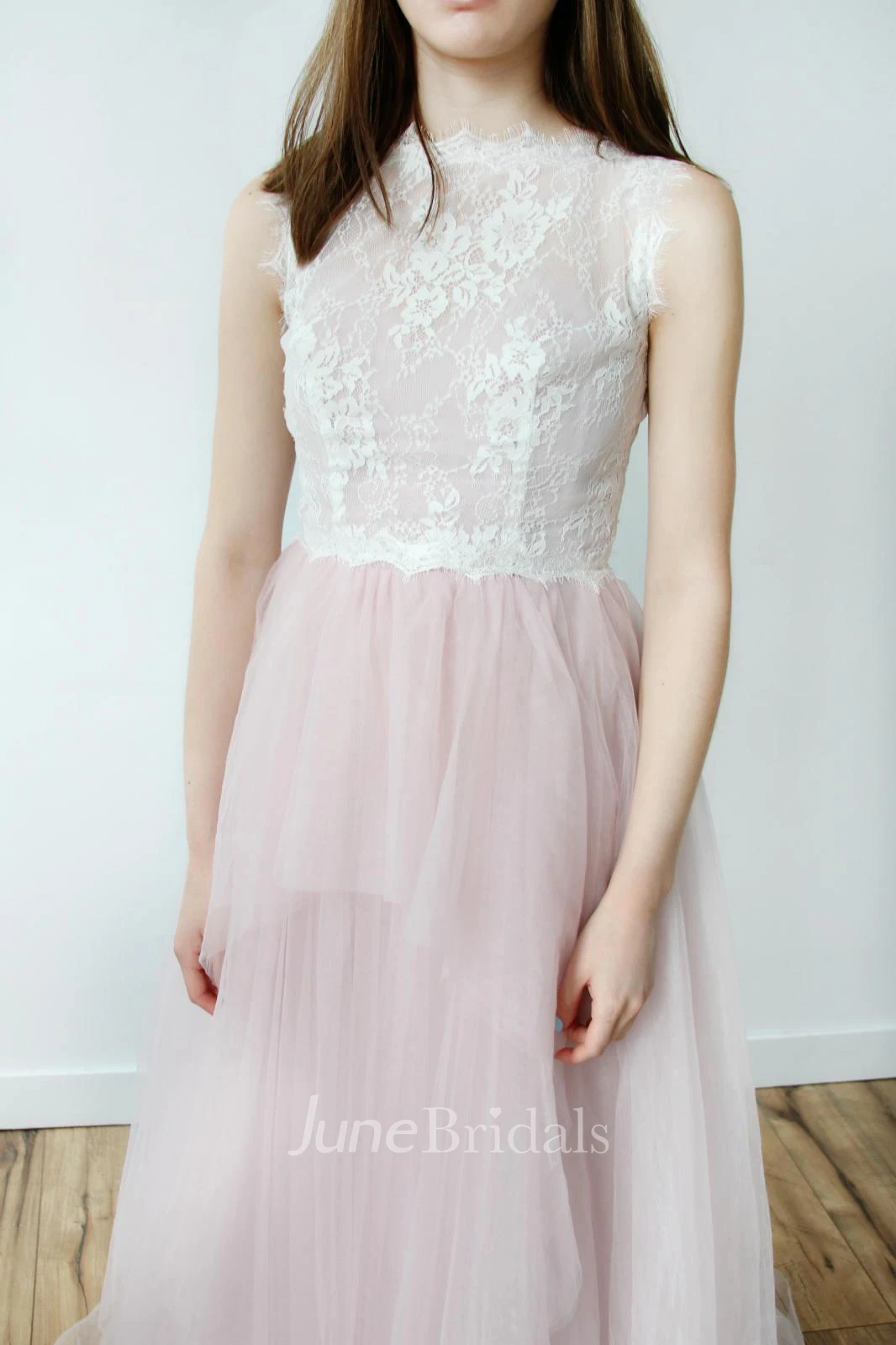 High Neck Sleeveless Tulle Floor-Length Dress With Lace Top