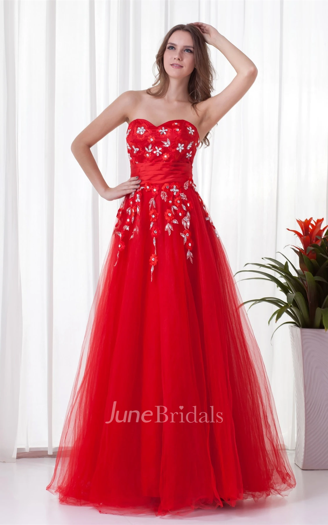 flamboyant a-line sweetheart dress with tulle overlay and rhinestone