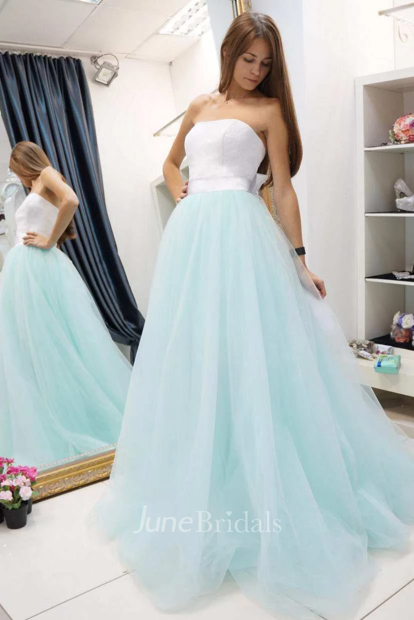 Ball Gown Short Mini Tulle Lace Wedding Dress