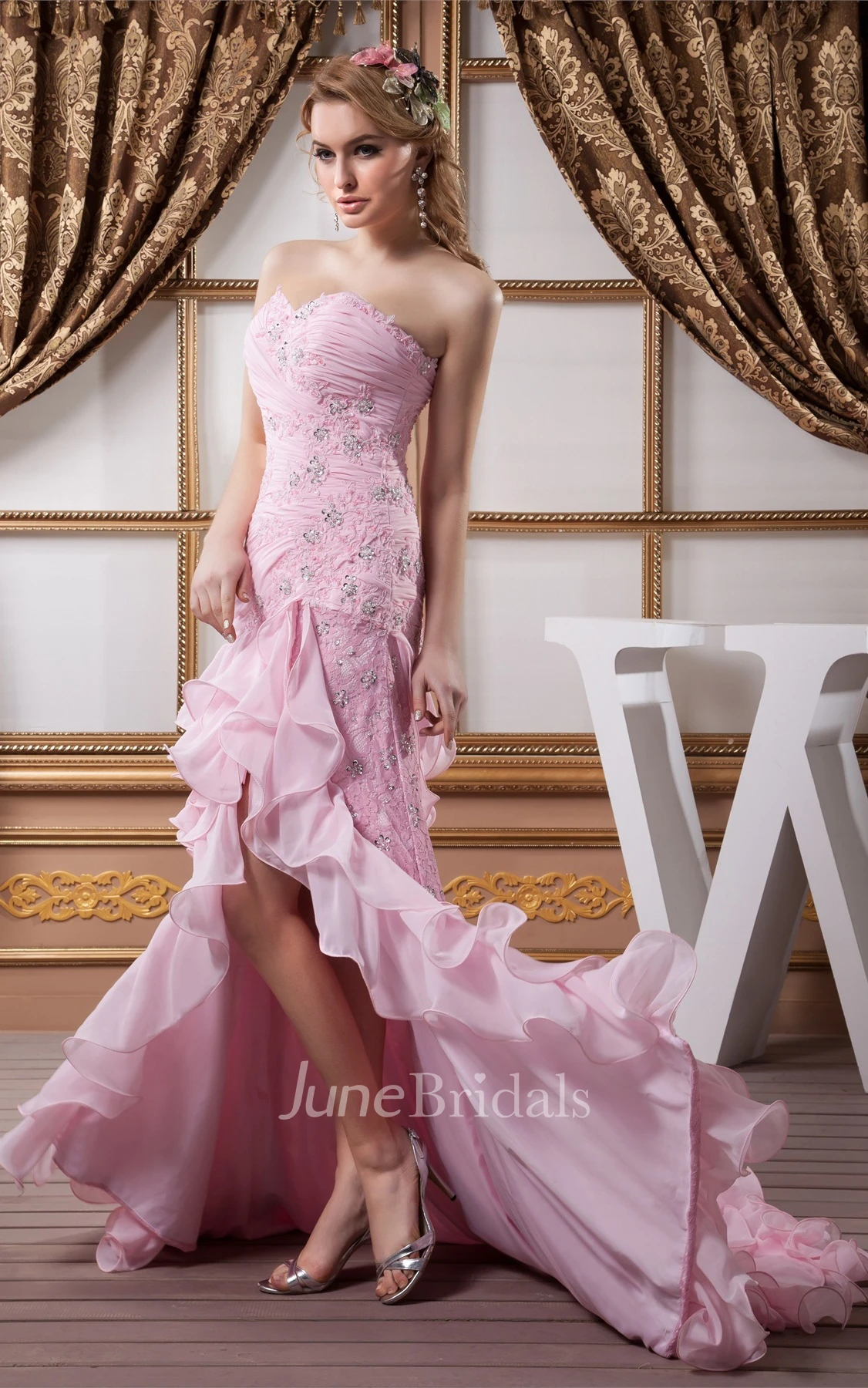 Sweetheart Criss-Cross Appliqued Dress with Tiers and Front Slit