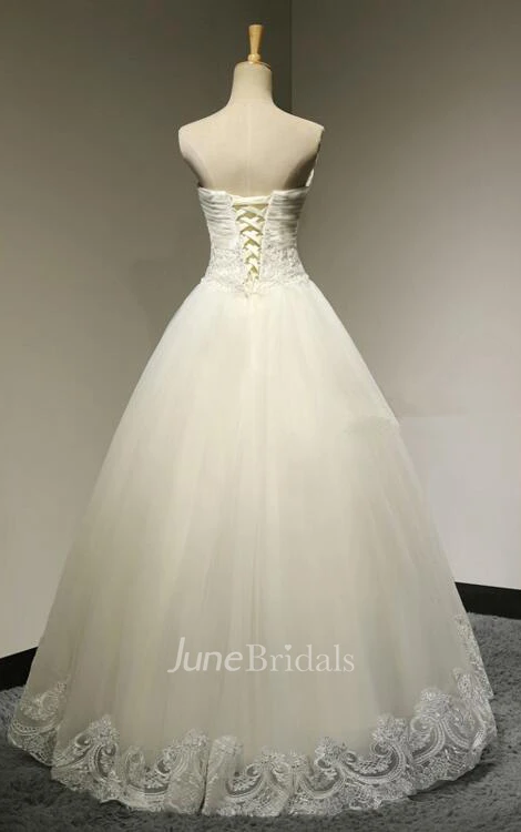A-line Floor-length Organza Wedding Dress With Ruching And Appliques 