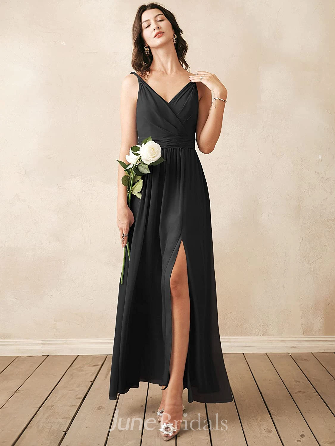 Modern A Line V-neck Chiffon Sleeveless Bridesmaid Dress with Split