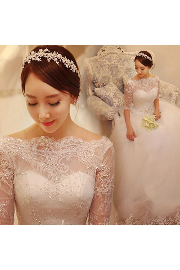 Glamorous Half Sleeve Lace Appliques Wedding Dress Princess Lace-up