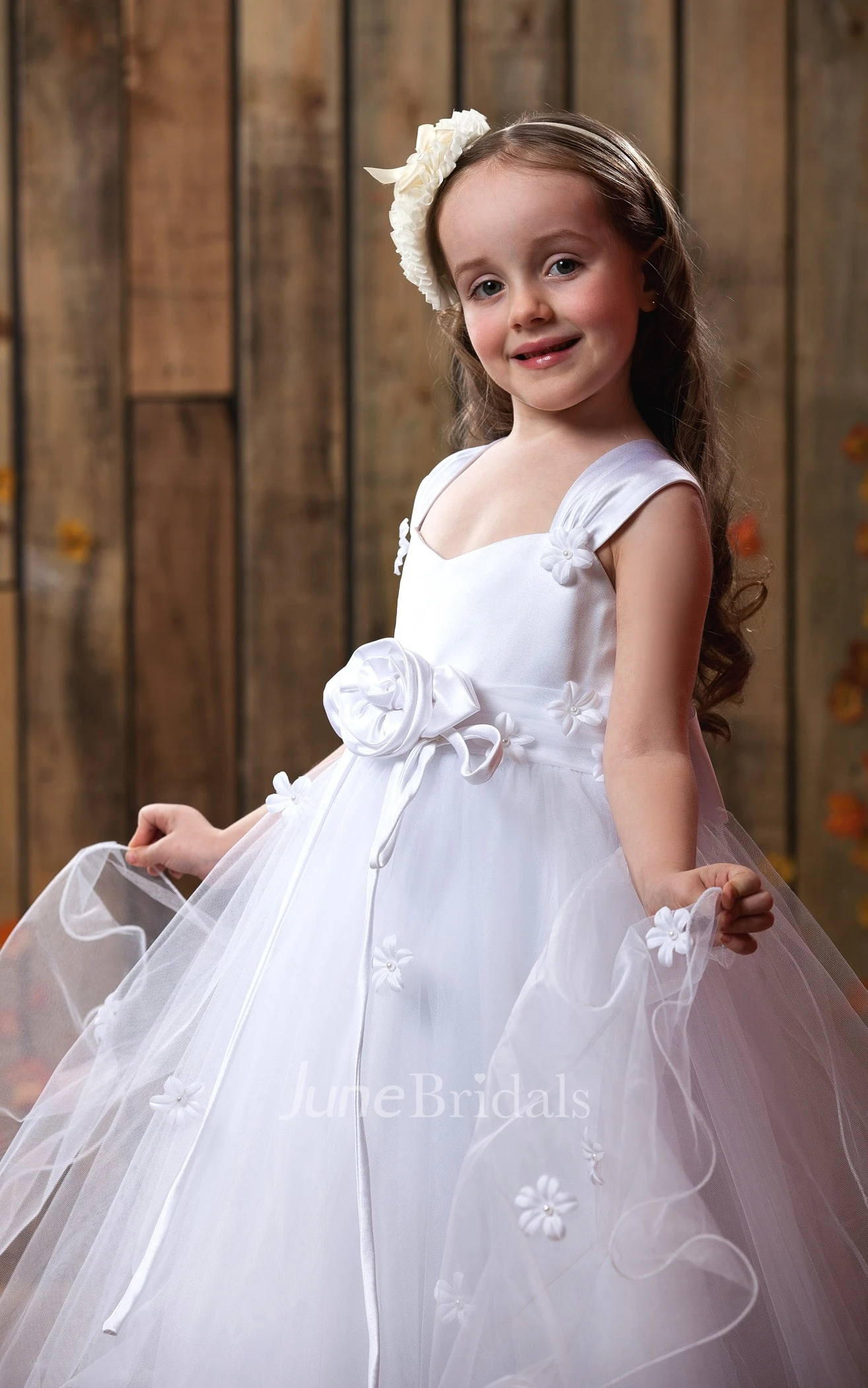 Endearing Strapped Tulle A-Line Flower Girl Dress Bow
