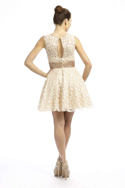 A-Line Short Scoop Neck Floral Sleeveless Tulle Prom Dress