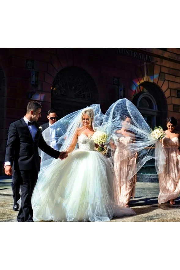 Newest White Tulle Lace Beadings Wedding Dress Sweetheart Sleeveless